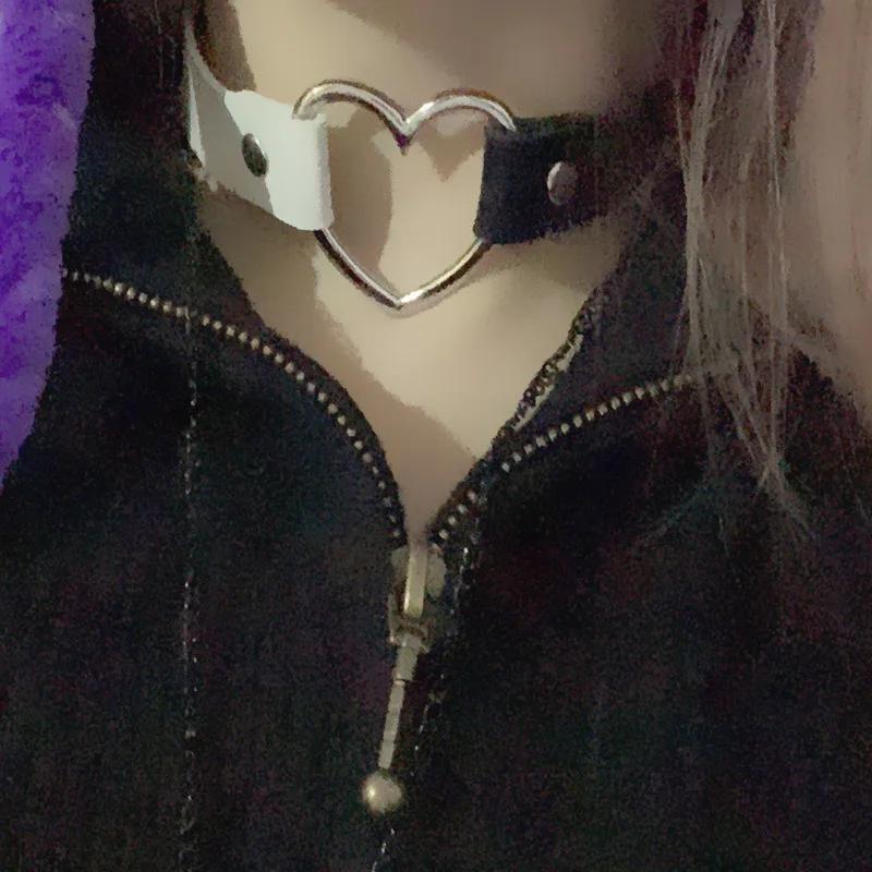 Vintage Fashion Sexy Heart Charm Gothic Collar Necklace Gothic Heart Lock Harajuku Women Gift Black Leather Punk Choker Necklace