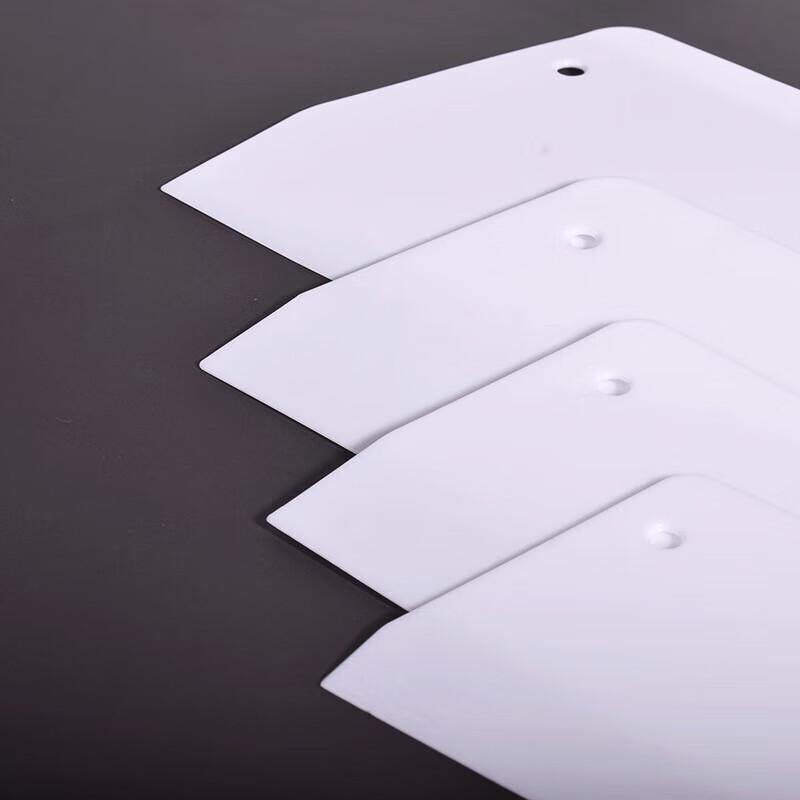 Plastic Dough & Cake Scraper Set