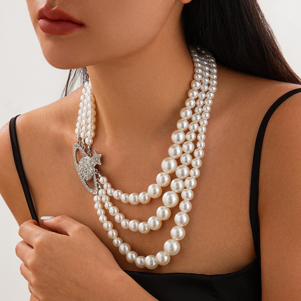 Collier Planète à Paillettes Multi-Couches Imitation Perle, Bijou Rétro en Forme d'Étoile Entièrement Pavé de Diamants pour Femme