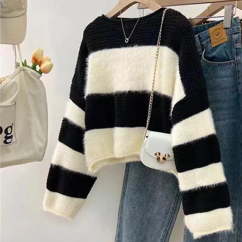 Contrasting stripes soft waxy new design loose knitted top autumn knitted pullover sweater women