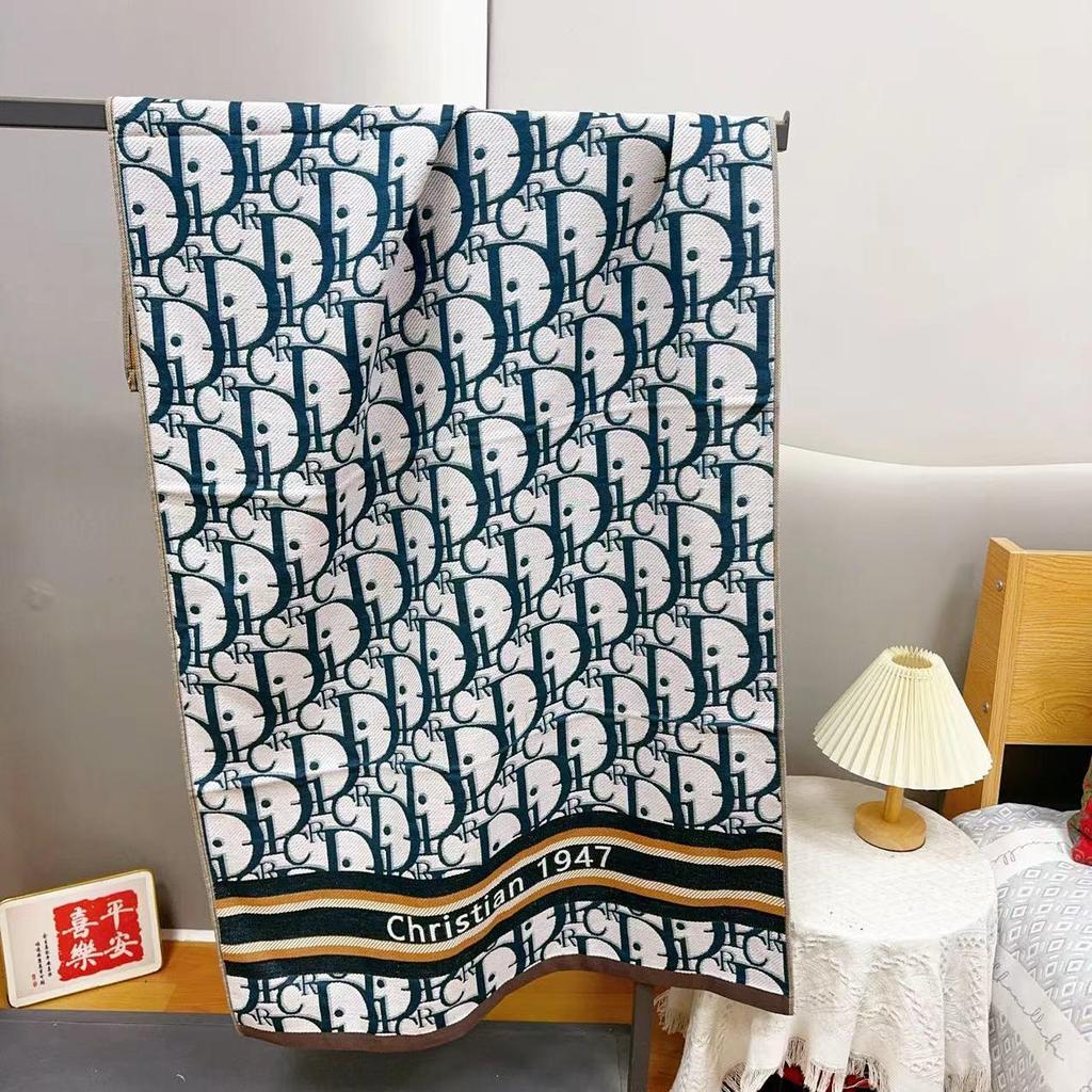 Pure Cotton Multi-Layer Gauze Blanket & Towel - Extra Large, Multipurpose use for Bath, Sofa, or Nap.