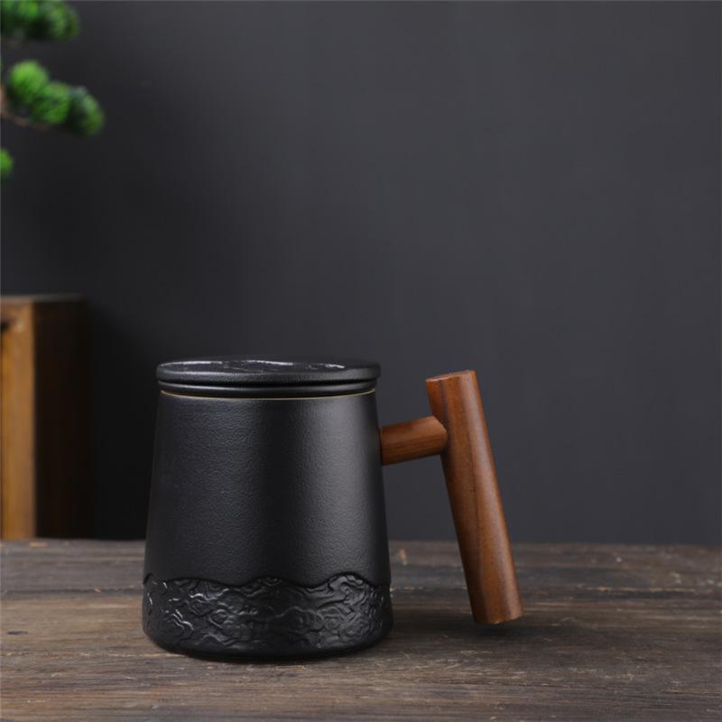 Business Gifts Ceramic With Lid And Filter Office Tea Cup With Hand Gift Tea Separation Gift Box