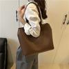 Large capacity simple shoulder bag women's new high-end sense versatile fashion underarm bag commuter tote bag