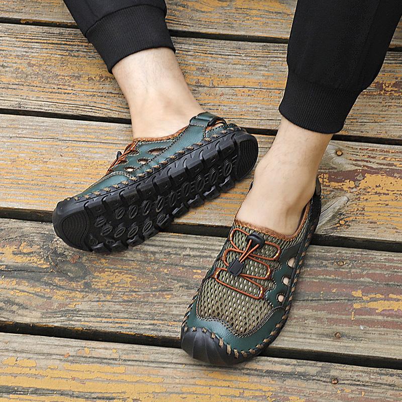 Mens Genuine Leather Sandals  Closed Toe Sandals Hand-stitched Summer Men Sandals Breathable Outdoor Men Beach Sandals