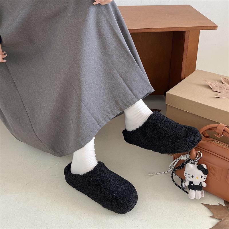 Mode beige Internet-Berühmtheit super angesagte dicksohlige flauschige Hausschuhe Damen 2025 neu Herbst- und Winterbekleidung weichsohlige Baumwollhausschuhe