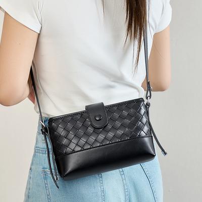 Tkaná taška Taška na mobil Dámská taška Crossbody z vysoce kvalitní kůže Dámská taška Dámská taška Taška přes rameno ve výklenku