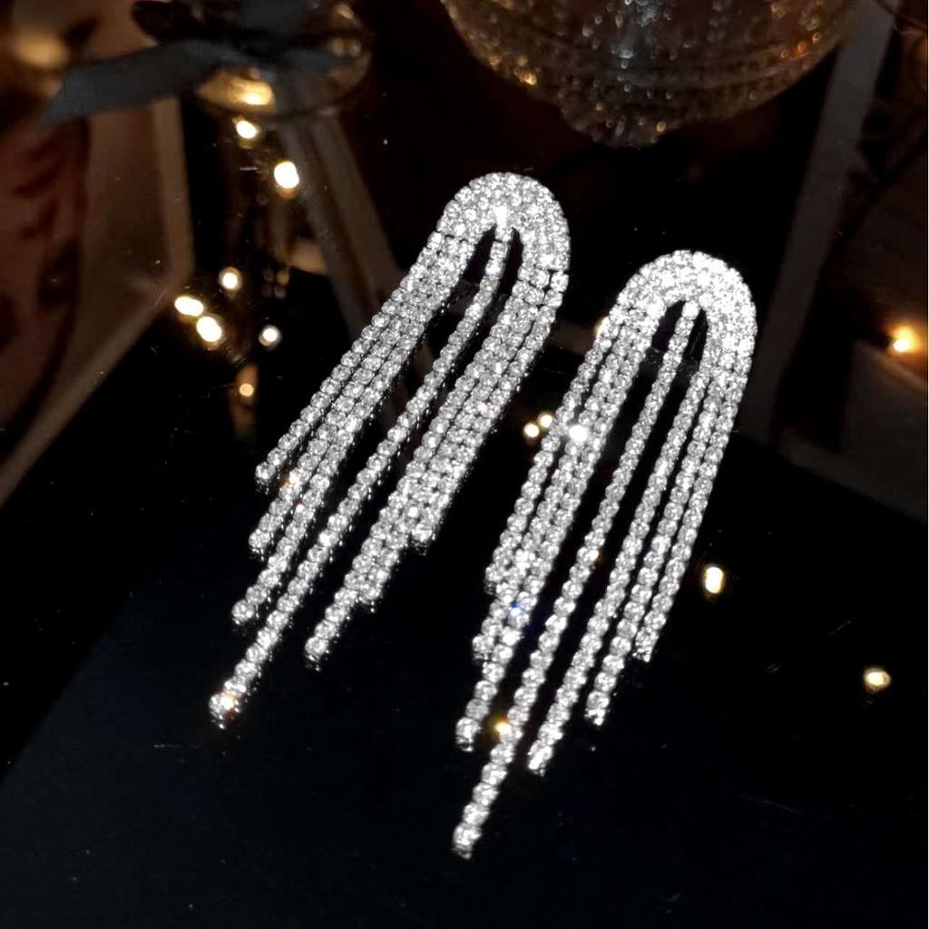 Diamond Rhinestone Fringed Earrings Stylish and Simple Long Earrings