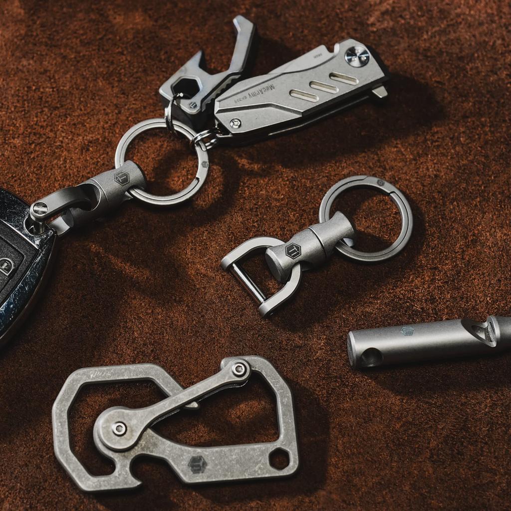KeyUnity Titanium Keychain with 360° Rotating Connector, Non-Separable, KM13 Quick Release Key Ring, Lightweight, Compact, Rust-Resistant, Key Loss Pr