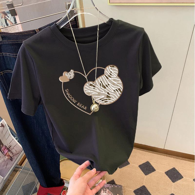 

Женская летняя абрикосовая хлопковая футболка облегающего кроя (2025) L