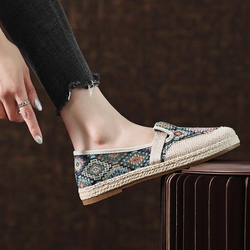 Embroidered Ethnic Style Women's Slip-On Canvas Shoes Breathable Linen Soft Bottom Flat Heel Casual Footwear