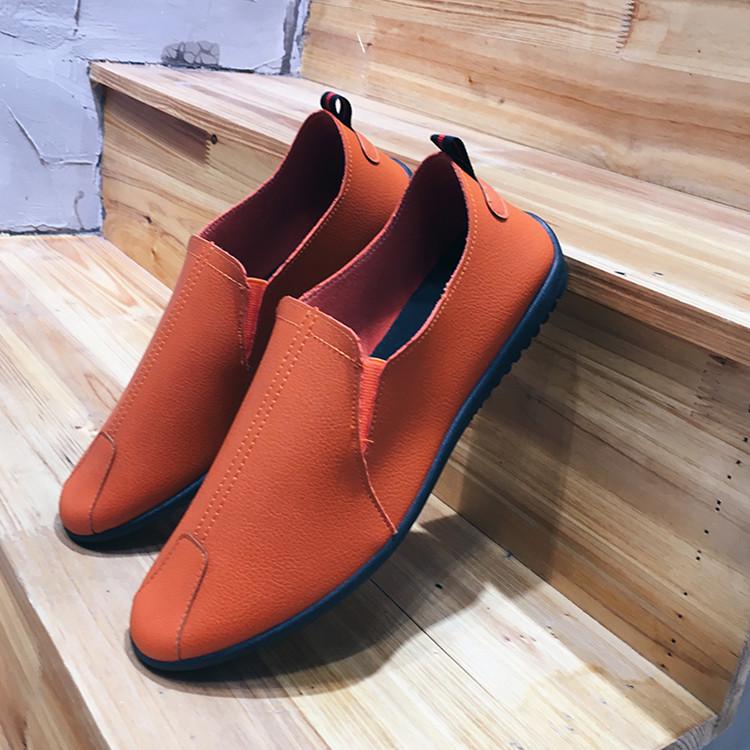 Herbst neue Herren Doudou Schuhe, koreanische Version von modischen und bequemen Slipper-Schuhen, einfache flache Freizeiteinzelschuhe