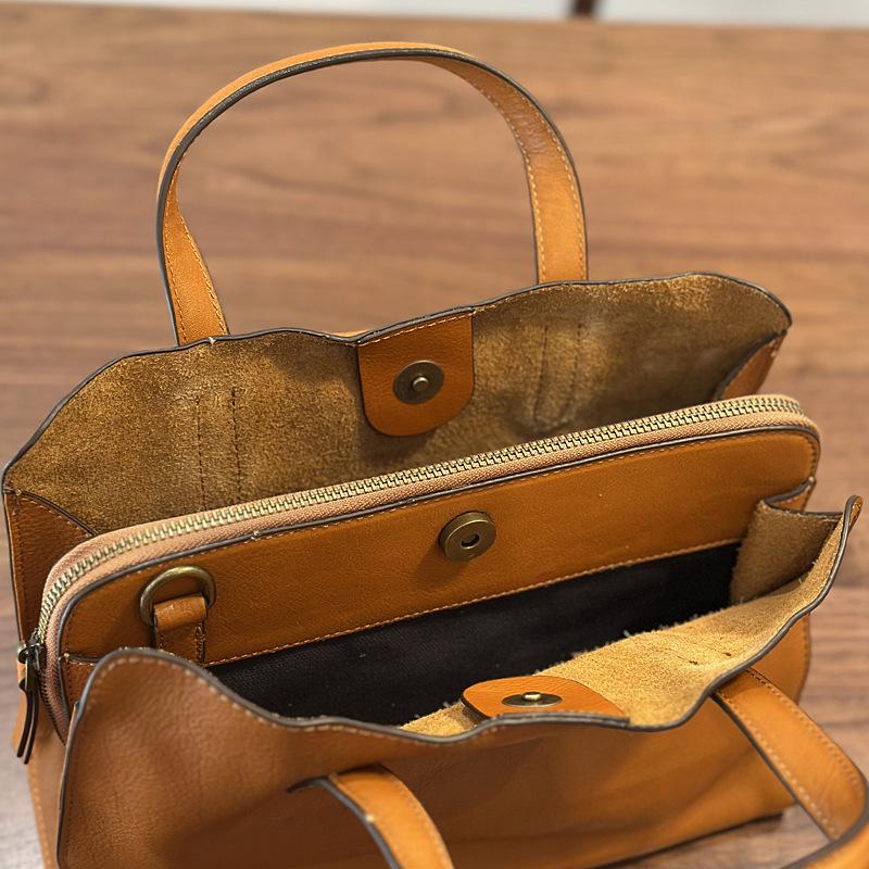 2025 Spring Casual Women's Genuine Leather Tote: Versatile Cowhide Shoulder/Crossbody Handbag