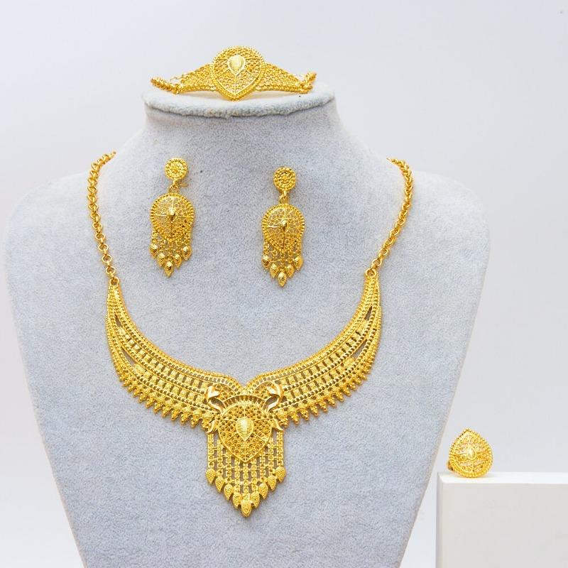 European and American Popular Jewelry Women's Exaggerated Large Set Necklace Set, Women's Day Gift Muse Accessories