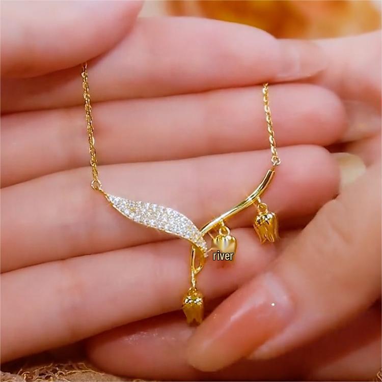 Elegant 18K Gold-Plated Lily of the Valley Necklace for Women – High-End Design Fashion Clavicle Chain Pendant