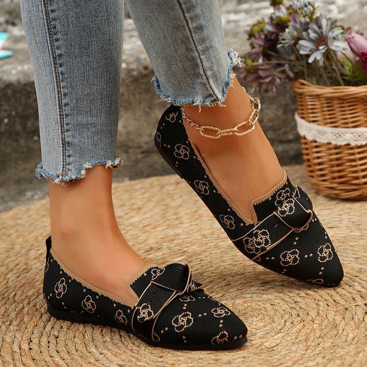 2024 Breathable Lightweight Slip-on Fashion Shoes with Bow, Pointed Toe, and Plus Size Options