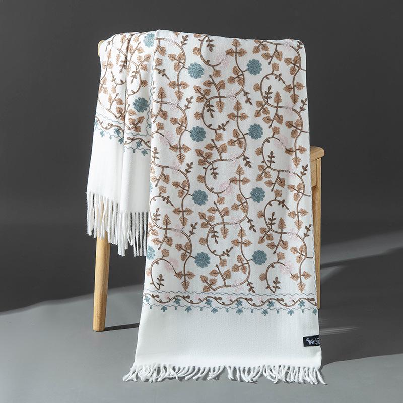 Xinjiang Embroidered Imitation Cashmere Scarf: Women’s Ethnic Style, Warm and Versatile with Tassels