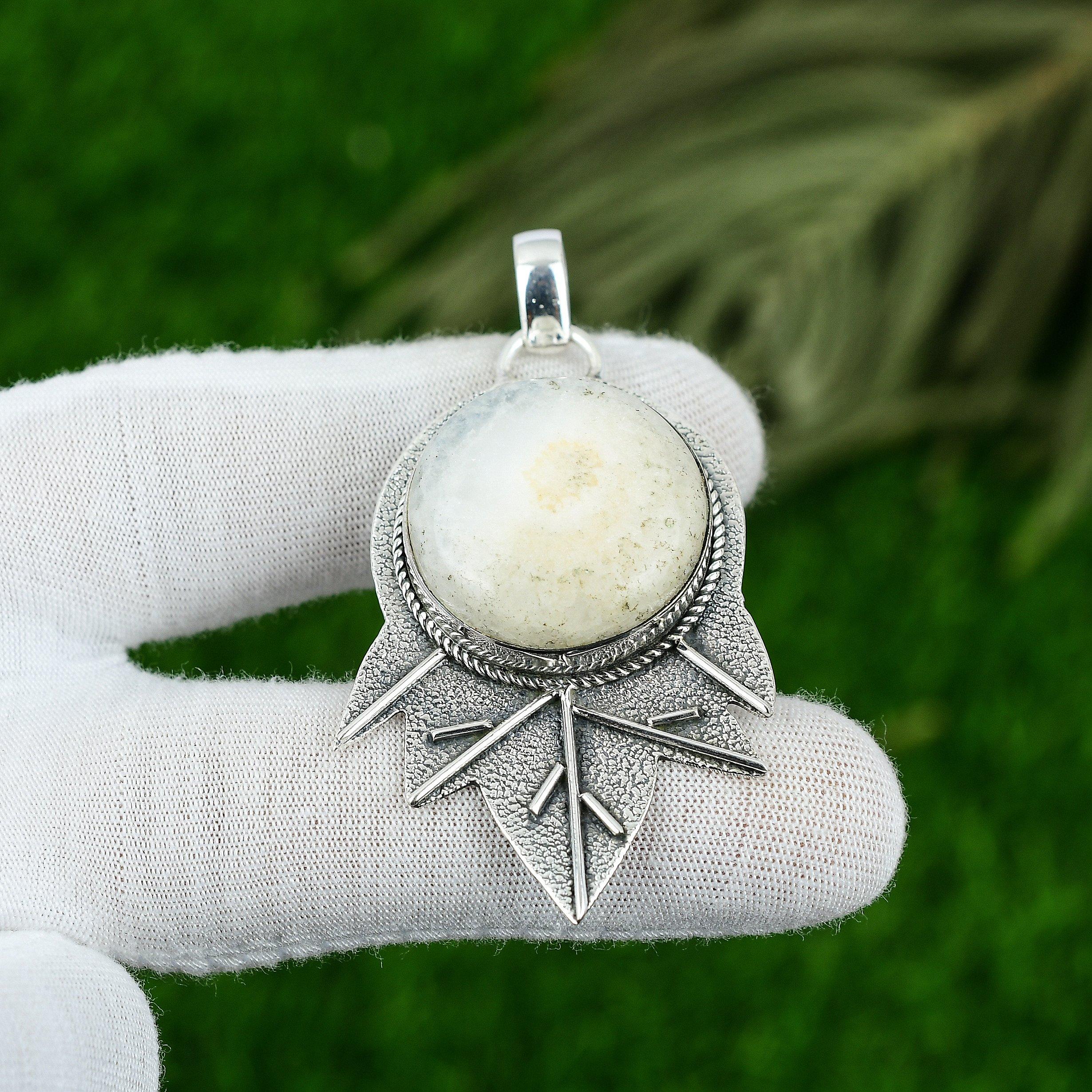 Natural Solar Moss Opal Gemstone Pendant 925 Sterling Silver Jewelry For Women