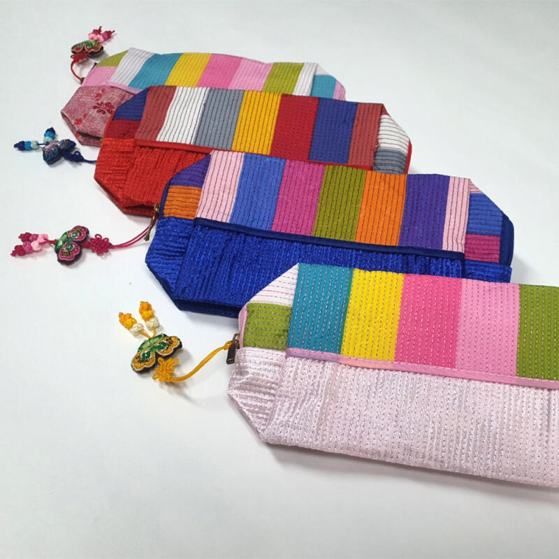 Традиционная стеганая косметичка/пенал Traditional quilted cosmetic pouch