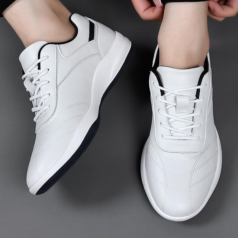 New Fashion Waterproof Men Golf Shoes Lightweight Golfing Sneakes