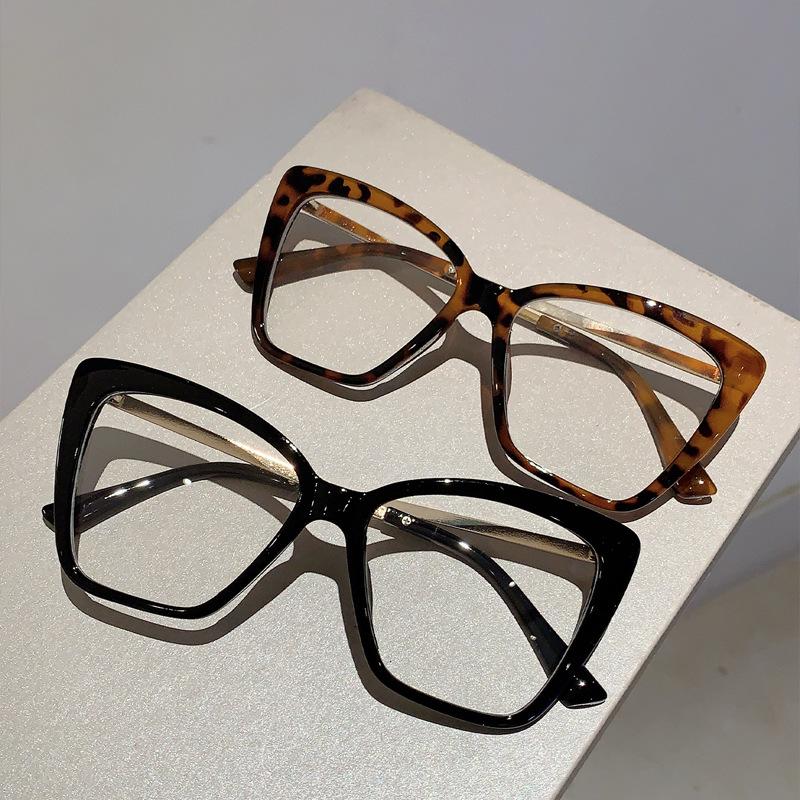 Vintage Metal Anti Blue Light Optical Cat Eye Glasses Women Luxury Brand Designer Myopia Prescription Sexy Ladies Eyewear Frame
