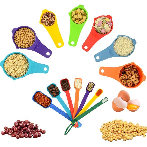 Measuring Cups and Spoons Set 15, 7 Plastic Measuring Cup Set, 7 Spice Long Handle Measuring Spoons with 1 Leveler for Kitchen and Baking, Dry Metric