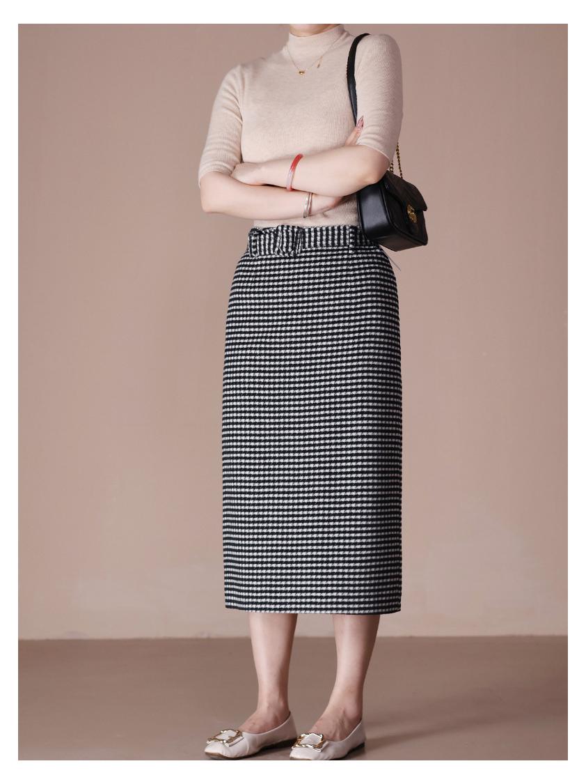 

Женская миди-юбка А-силуэта из верблюжьей шерсти с узором «гусиная лапка»: Стройнящий, Мягкий, Универсальный, Простой. M