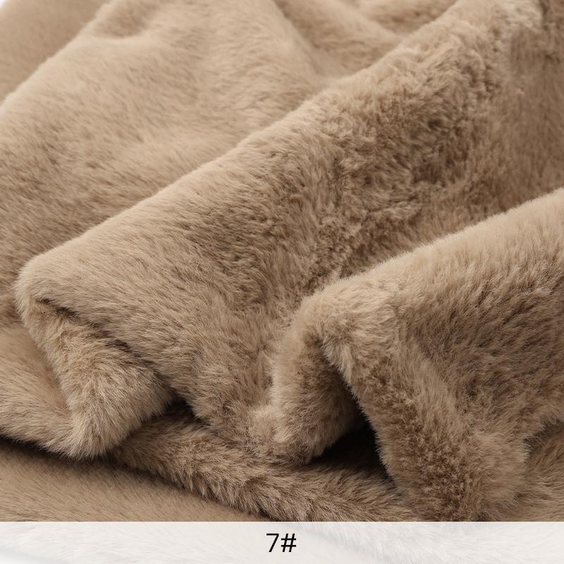 50x50cm/1m 8mm Faux Fur Fabric Soft Short Plush Fabric for Sewing DIY Doll Warm Scarf Needlework Background Display Cloth