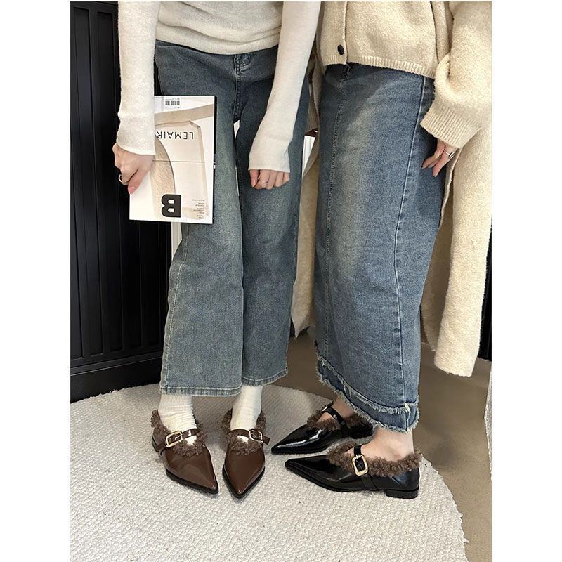Fleece 2025 autumn and winter new hair super one-word button pointed flat-soled cotton shoes hair shoes flat-heeled single shoes women's shoes