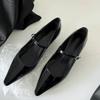 Chaussures pour Femmes Rétro Printemps et Automne Nouvelle Mode Polyvalentes Bout Pointu Ouverture Peu Profonde Une Sangle Tempérament Chaussures à Petit Talon