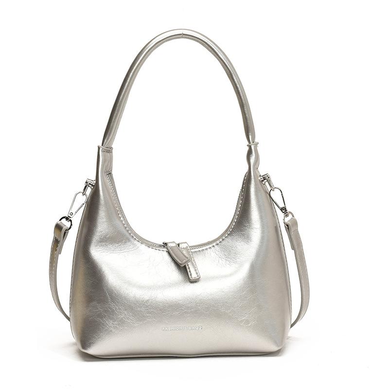Underarm bag women 2025 new fashion niche design shoulder messenger bag high sense go to work small bag
