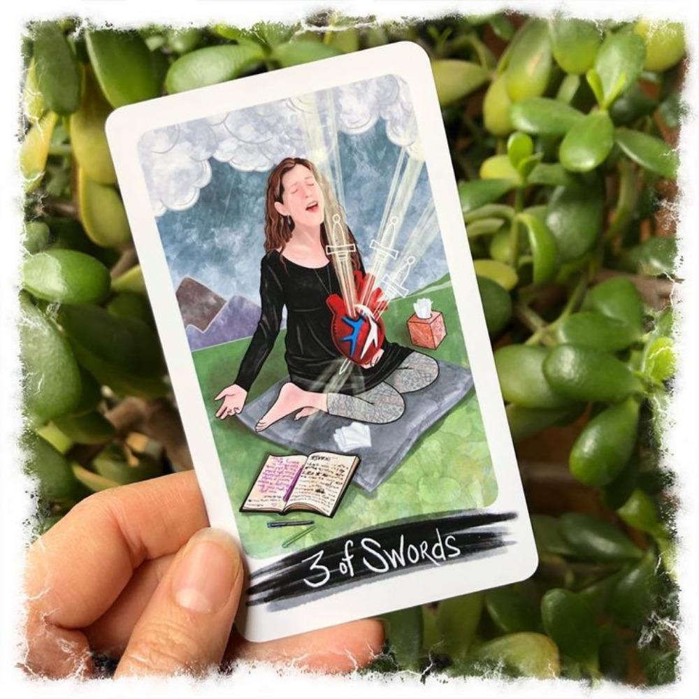 Pocket of Peers Tarot An 80 Card Tarot Deck Featuring Individuals From The Ever Growing Divination Community 10.3*6cm