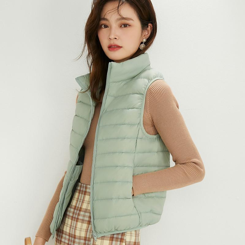 Thin Down Jacket Vest Women's New Autumn and Winter 2024 90 White Duck Down Vest Stand-up Collar Short Vest Tide