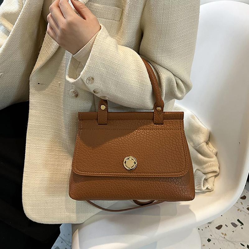 2024 Solid Color PU Trendy Personality Daily Commuting Small Bag Simple and Stylish Shoulder Bag Crossbody Bag Metal Buckle Women's Bag