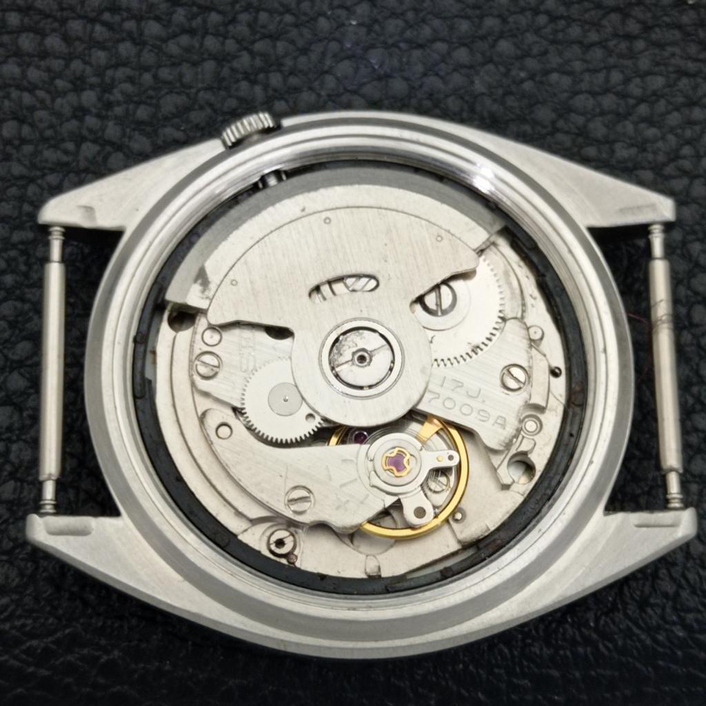 SEIKO 5 AUTOMATIC VINTAGE JAPAN 7009A MENS SILVER COLOR DIAL WATCH a700555-5 R203-a700555