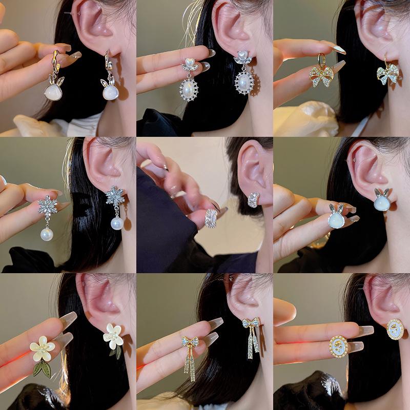 Sterling Silver Bow Gardenia Stud Earrings - Light Luxury Korean Style