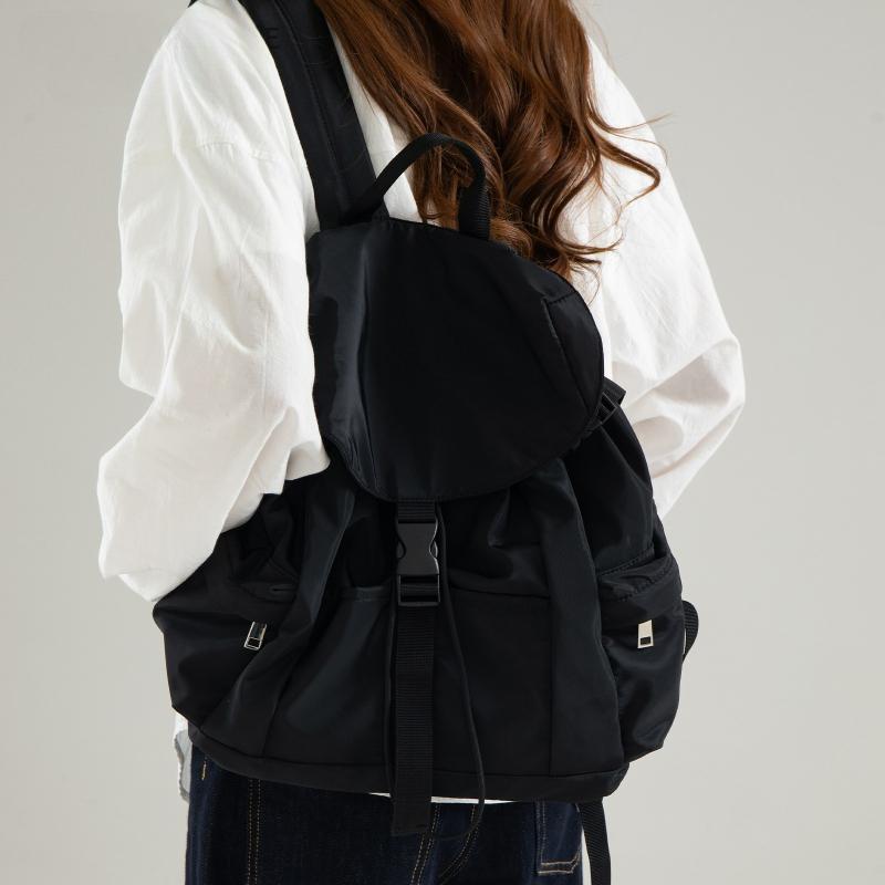Korean Style Nyl Lightweight Backpack Women Large Capacity Multi Pocket Fashi Casual School Bag Texture Simple Storage Bags