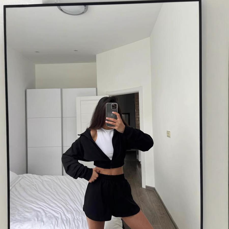 Casual Women's Solid Color Set, Long-sleeved Zipper Cardigan Jacket, Women's Elastic Shorts Two-piece Set