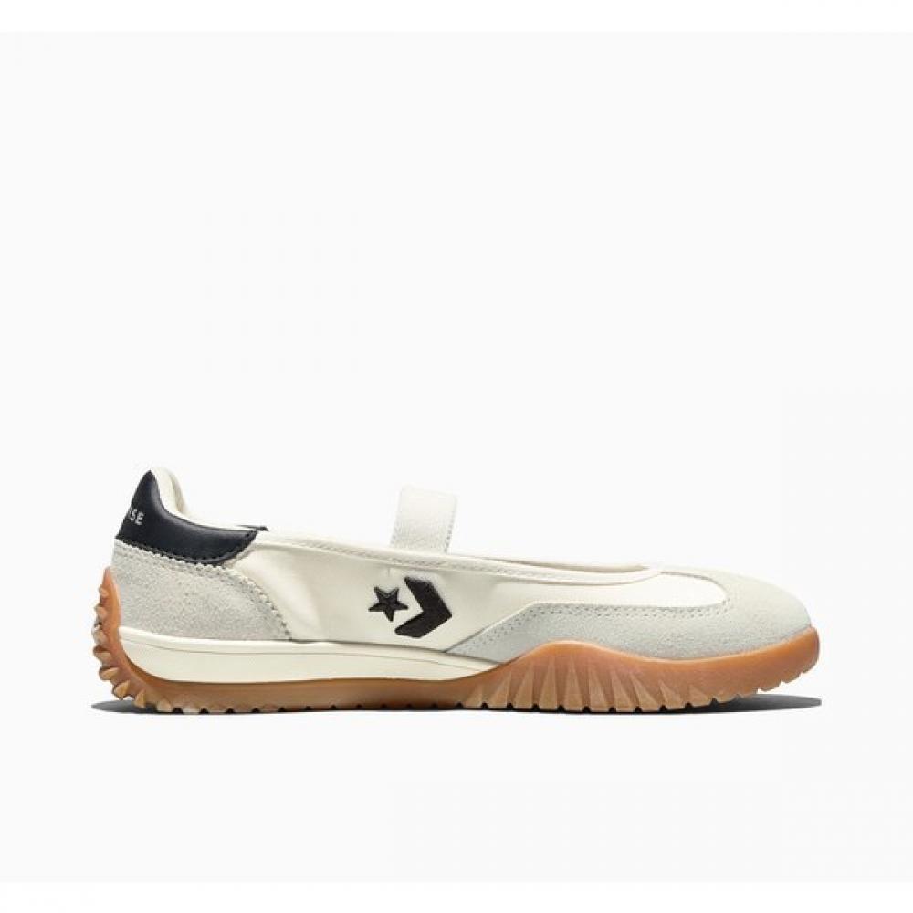 

Converse Run Star Trainer Ballet Flat Eggret A16250c 250