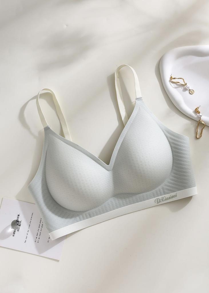 Traceless Breathable Cup Underwear Women's Summer Thin Small Breasts Gather, Cool and Soft Support, Anti-sagging Women's Bra Cover