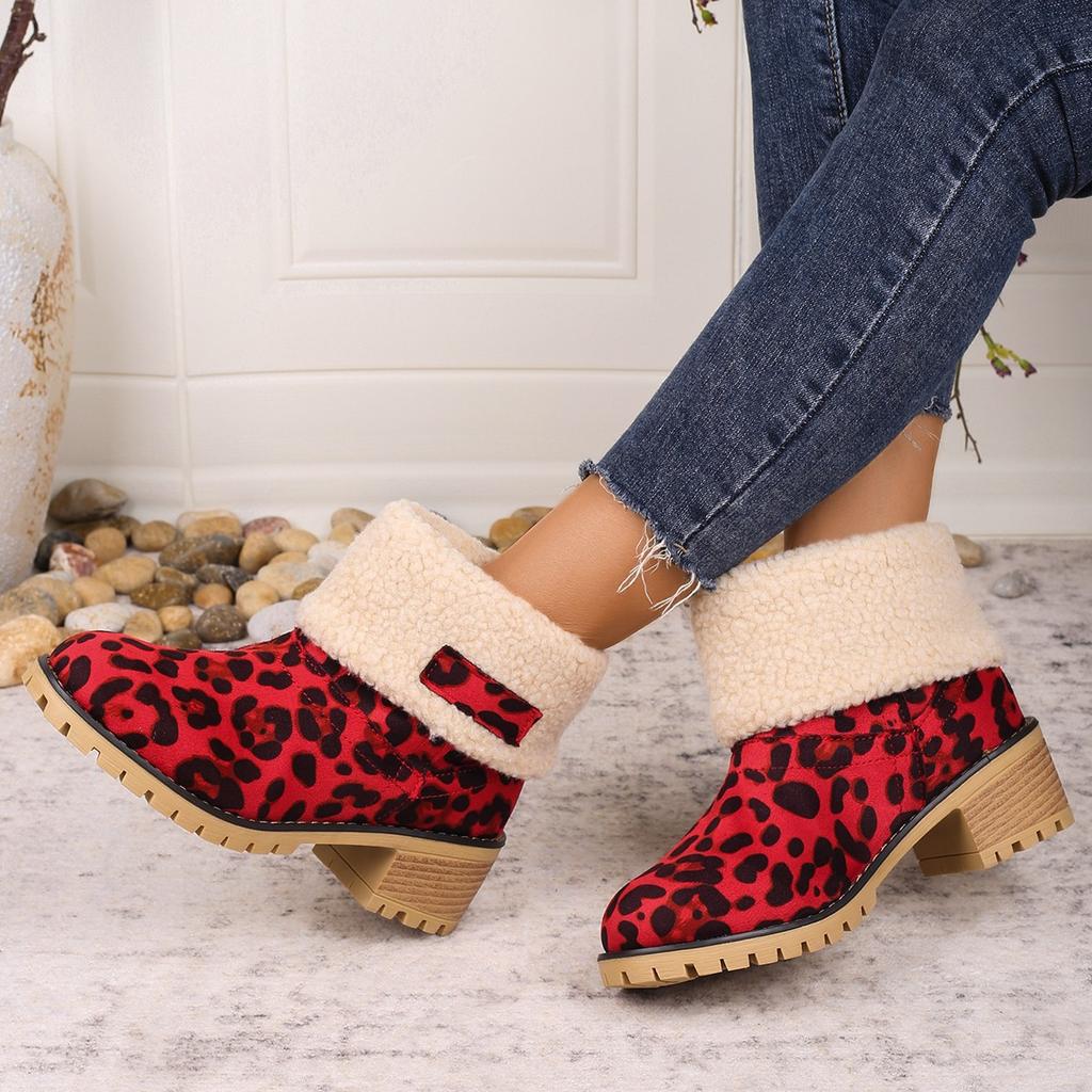 2024 Autumn and Winter New European and American Autumn and Winter Plush Short Boots Women's Boots Large Size Plush Women's Snow Boots Tide