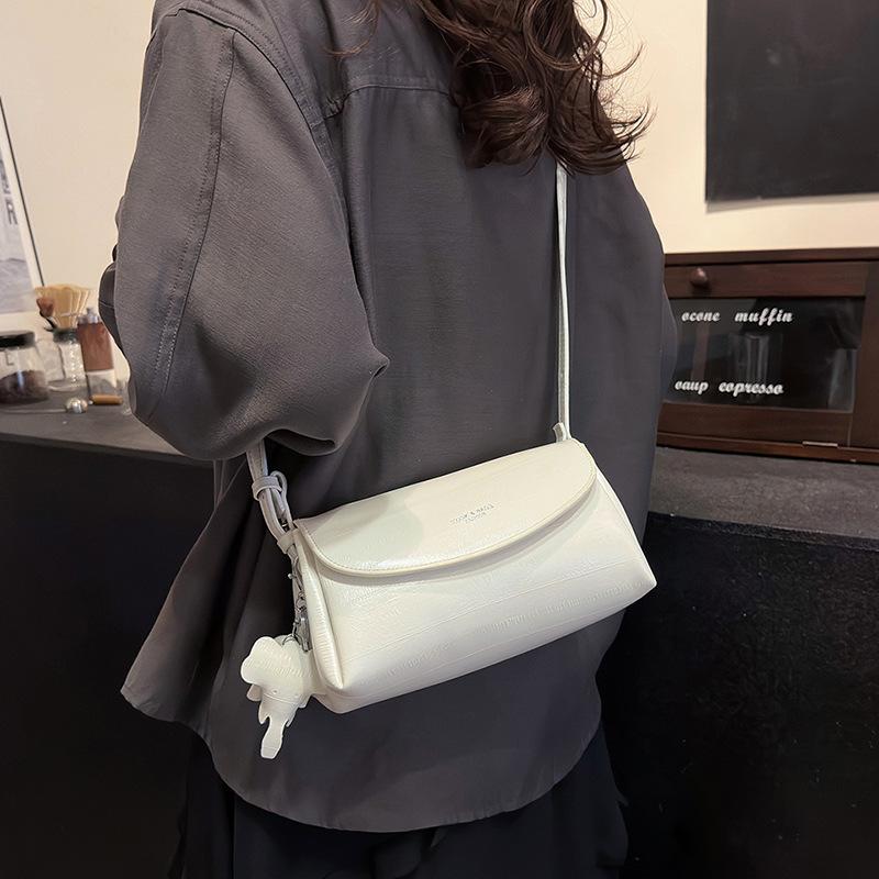 Commuter Bag Women's New Large-capacity Shoulder Messenger Bag Small Square Bag