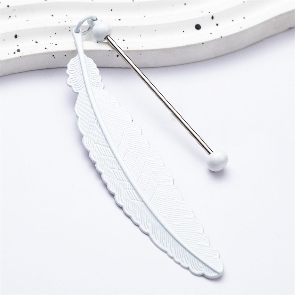 Koralikowe Zakładki Piórkowe Metalowy Uchwyt na Stronę Książki z Zawieszką Piórkową Prezent do Czytania dla Miłośnika Książek Czytelnika