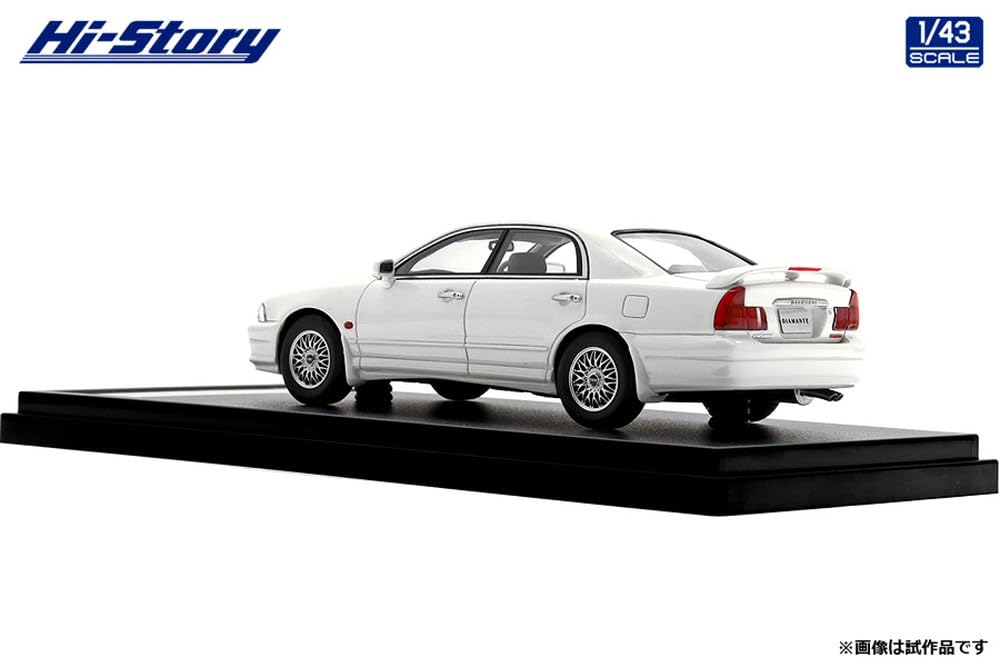 Inter Allied Hi Story Mitsubishi Diamante 30M SE v barvě Fairy White, hotový produkt 1/43 (1995)