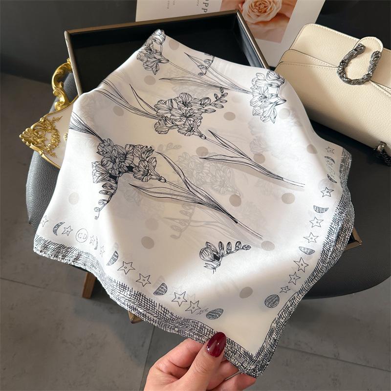 Silk Scarf for Women 70X70cm Square Scarf Sun Protection Shawl Versatile Neckerchief  Headscarf Hair Band Accessories