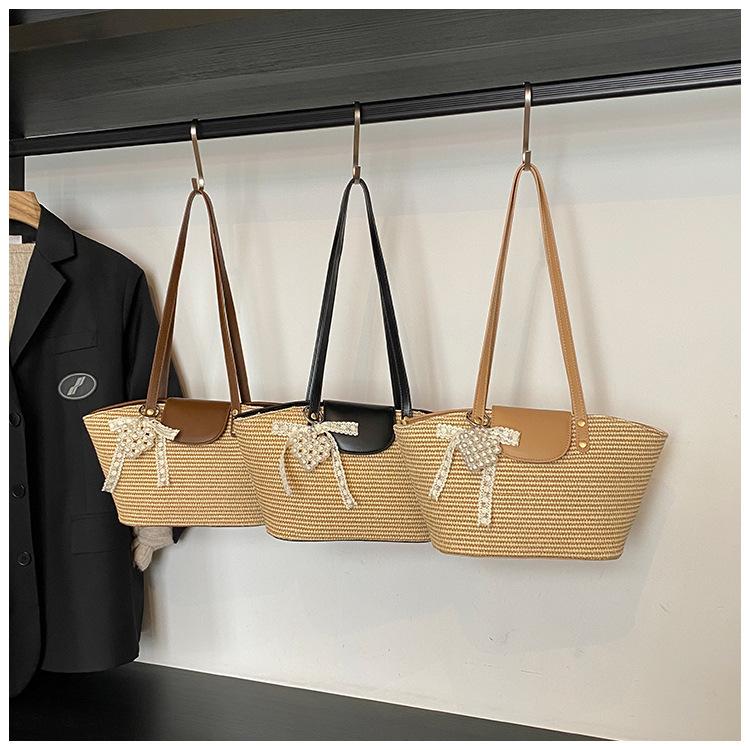 Large Capacity Bag Women's New Summer Popular Texture Bag Casual Shoulder Bucket Bag Vegetable Basket Beach Bag