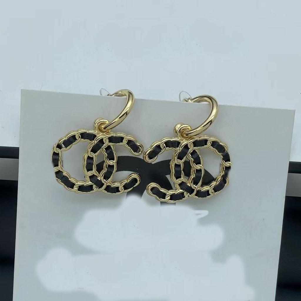 Xiangjiejie 2025 Silver Earrings: Niche Design, Small, Exquisite, and High-Temperament