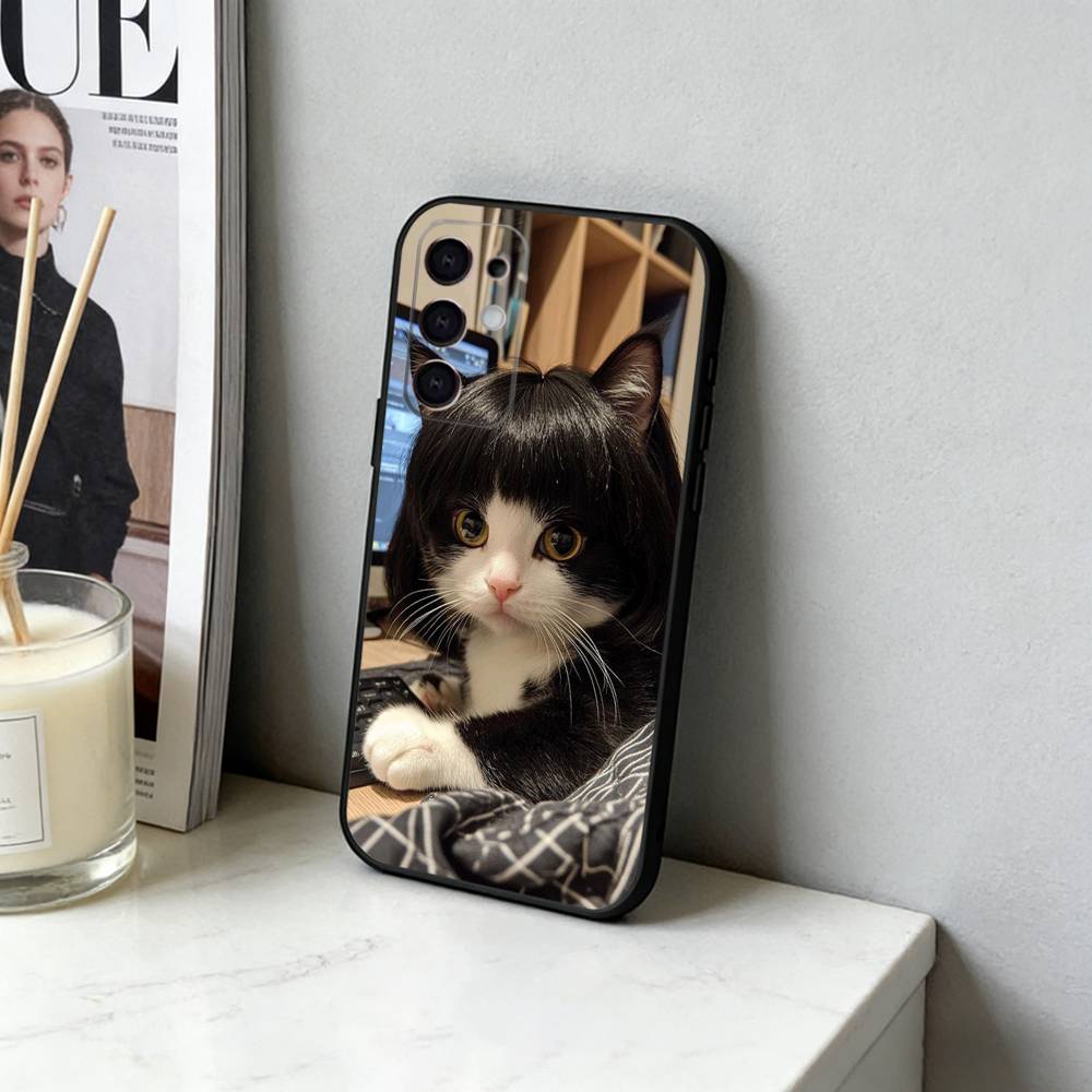 Funny Of Pet Cats  Phone Case For Samsung S25,24,23,22,30,21,10,9,Ultra,Plus,FE 5G Black Soft Case
