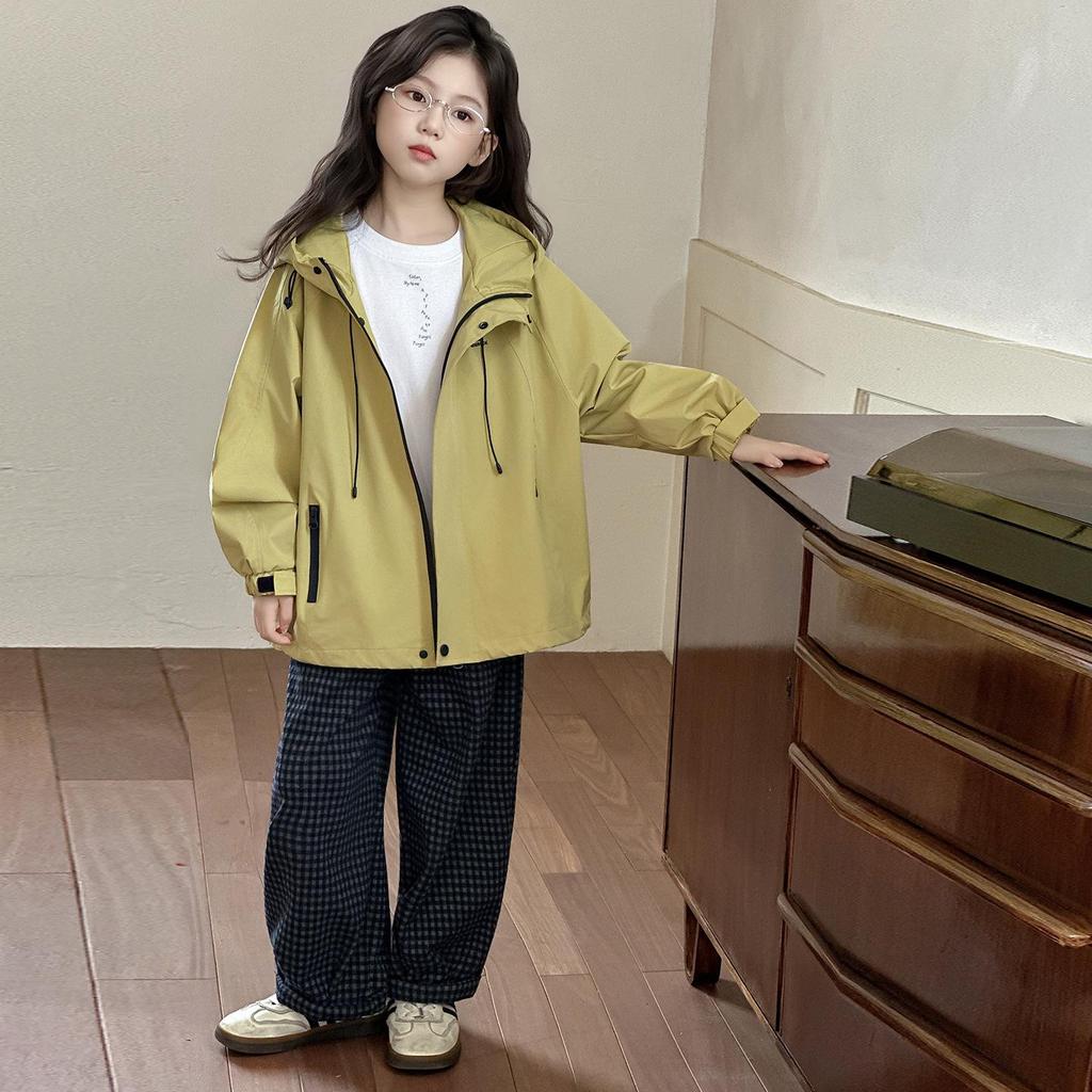 Girls' Stylish 2026 Spring/Autumn Windbreaker for Middle School Students