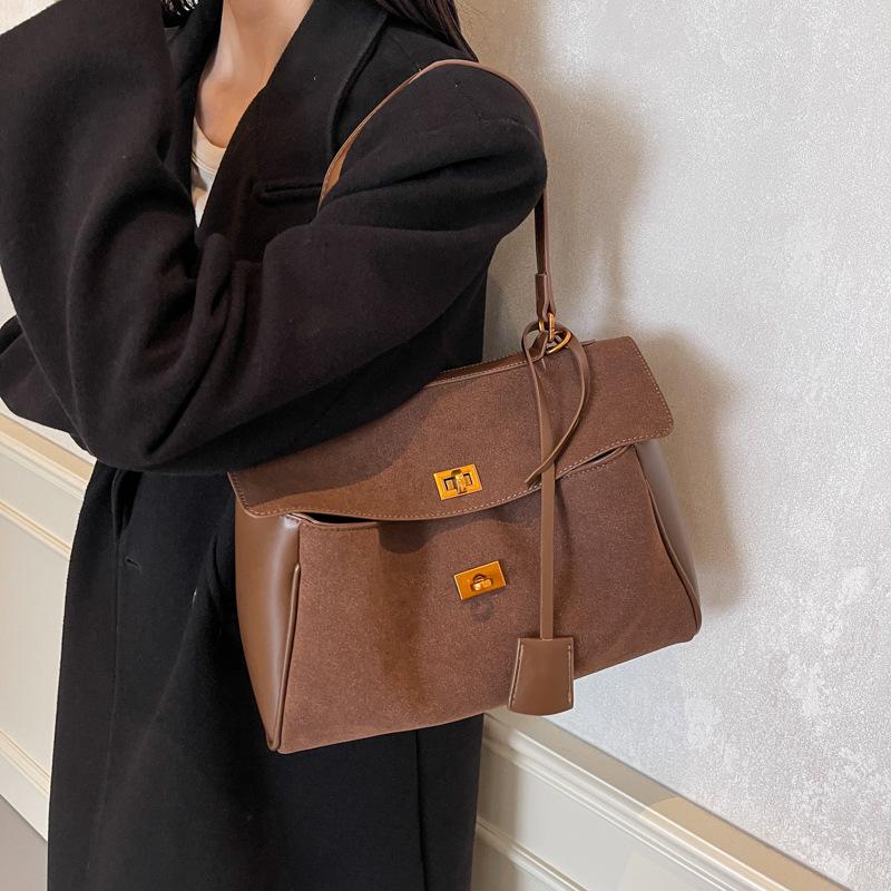 Large Capacity Bag Women's Versatile New Casual Messenger Shoulder Bag Tote Bag