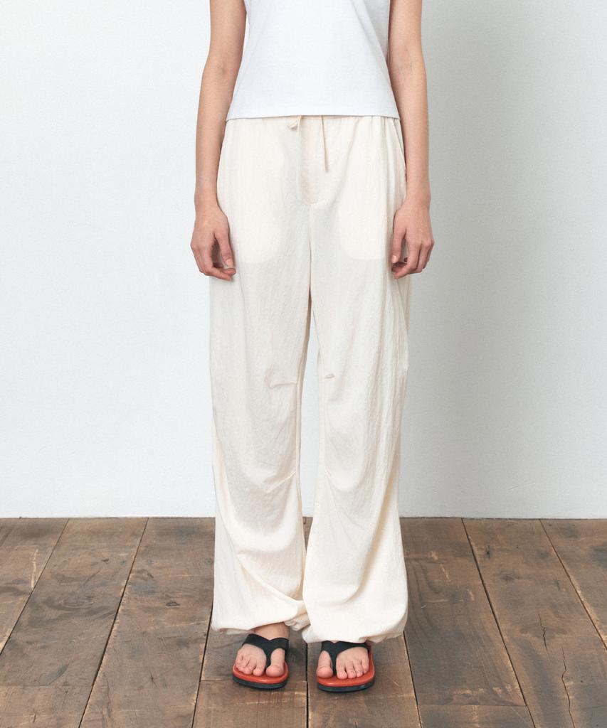 Siyajyu Sipt7184 Silky Parachute Pants_Cream